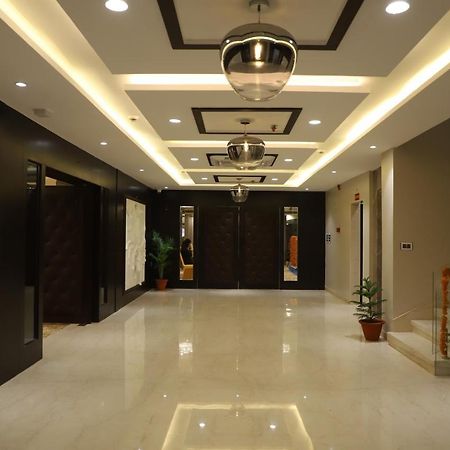 The Royal Class Hotel Gwalior Exterior photo